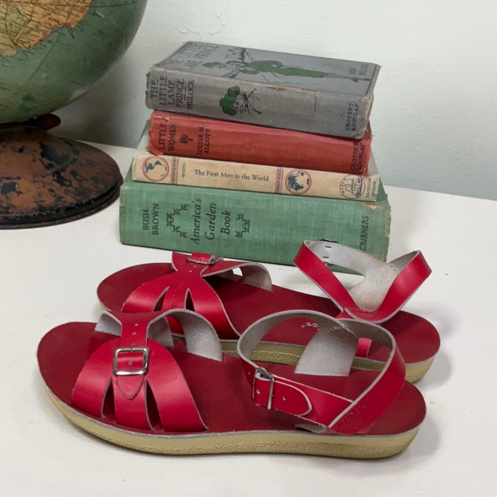 Salt water- Sun San by hoy red sandals